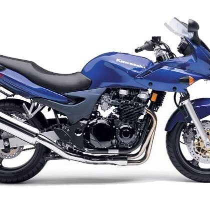 Kawasaki-ZR-7-Motorbike-exhaust-