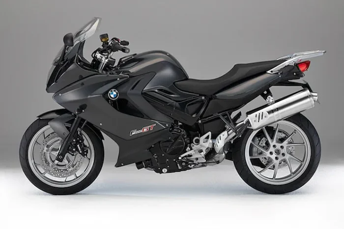 BMW-F800GT-Used-Guide_02